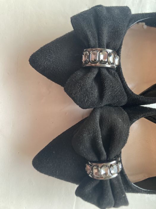 Продам женские туфли лодочки