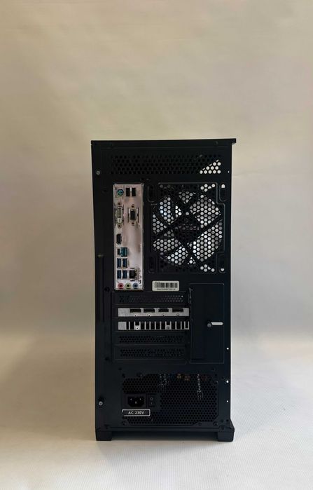 Геймърски компютър AMD Ryzen 5 4500, RX 7600 8GB, 16GB ram
