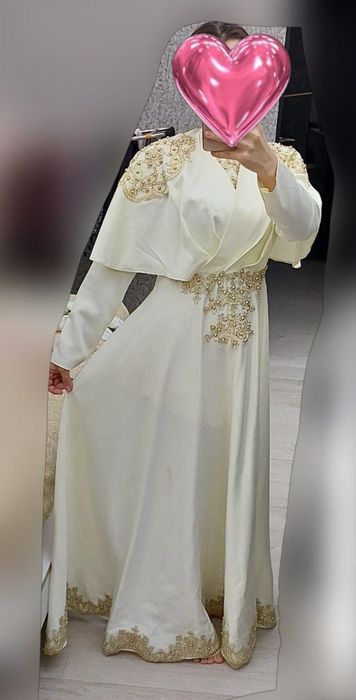 Vecherniy, ivory rangli koʻylak