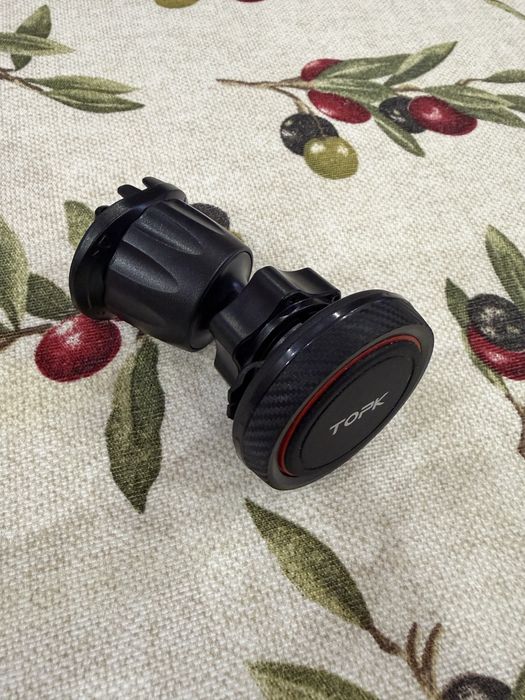 TOPK магнитна стойка за телефон – здрава, 360°, за въздуховод