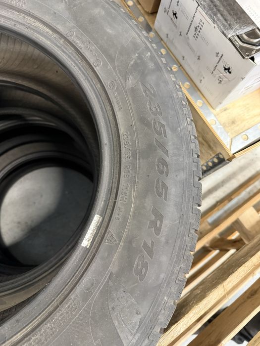 Гуми Pirelli Scorpion Winter 235/65R18