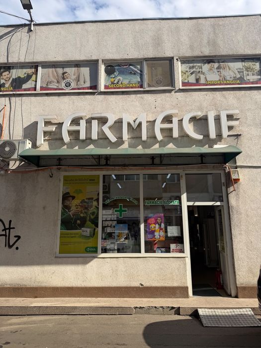 Spatiu Comercial Piata CET  -  TRAFIC PIETONAL INTENS