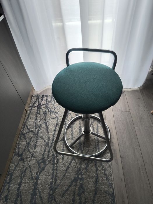 Scaun bar reglabil