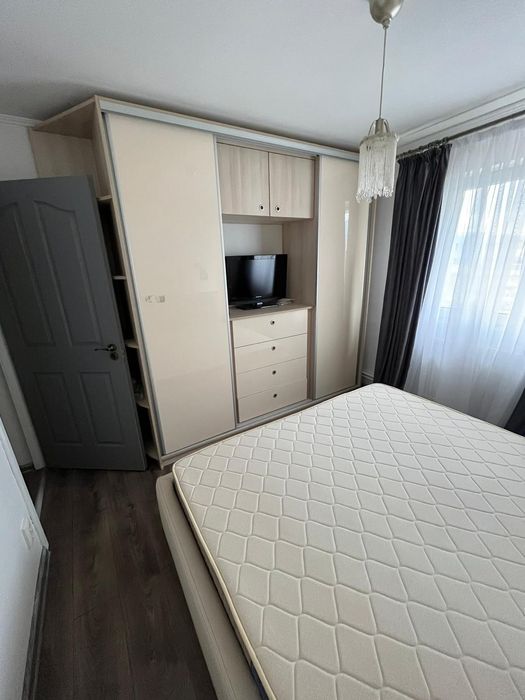 Proprietar apartament 3 camere Aviatiei Caramfil