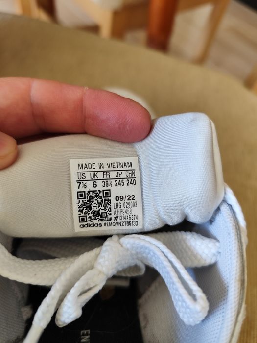 Маратонки Адидас