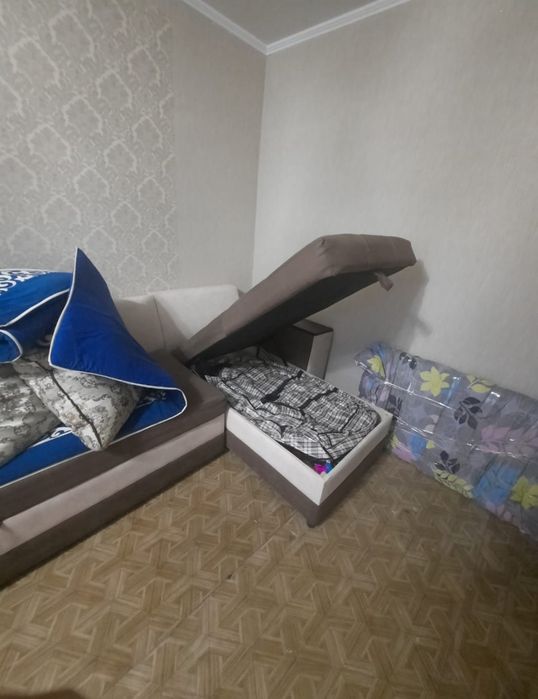 Продам угловой диван