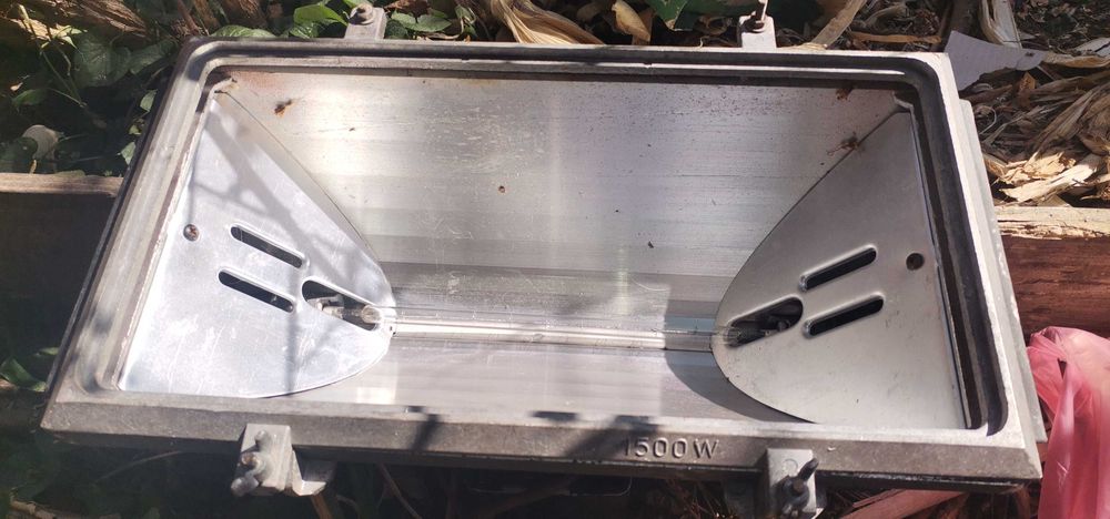 Лампа с алуминиево тяло