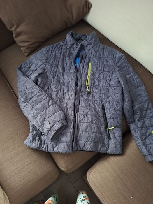 Срочно продам мужская куртка Осень,  5000
