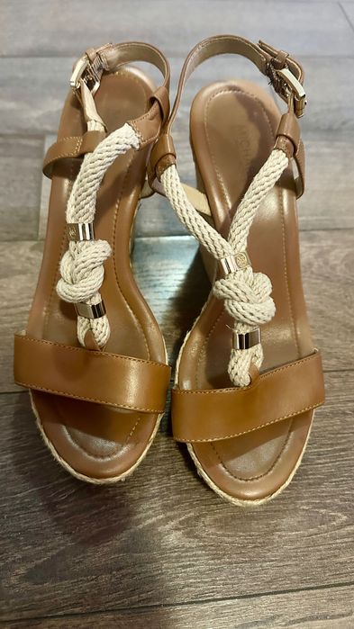 Сандали на платформа Michael Kors