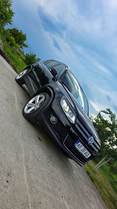 VOLKSWAGEN Tiguan 2015