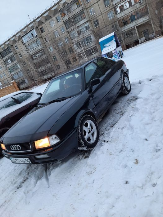 Продам Ауди 80 б4