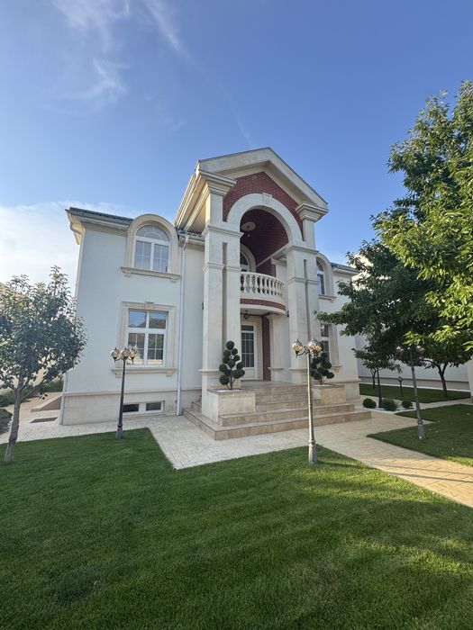 Vand casa in Titulescu