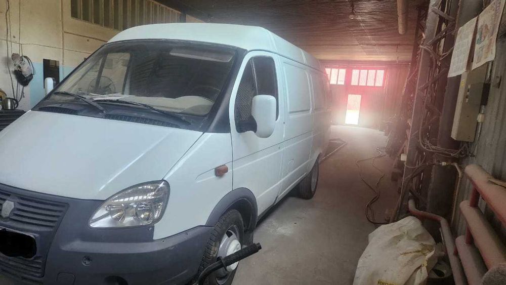 Продам Газель (цельнометаллическая)