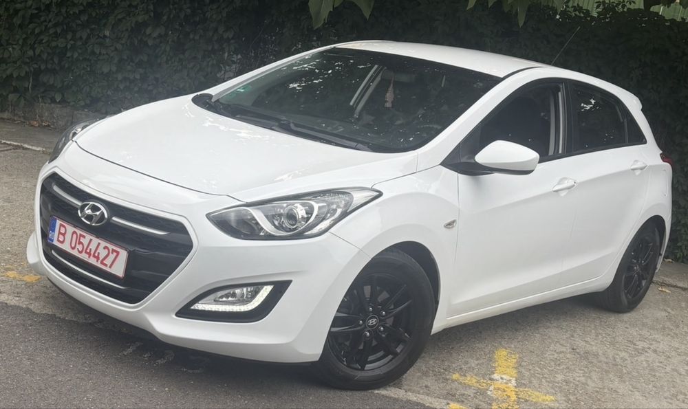 HYUNDAI i30 2016 — imagine 3
