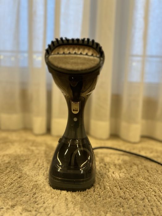 Продавам вертикална ютия Beldray