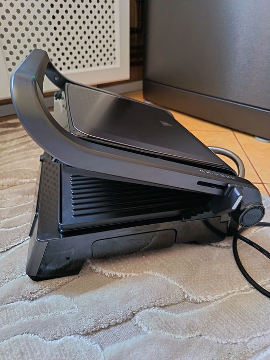 Gratar electric Philips HD6307/70 Seria 7000, 2200 W, nou.
