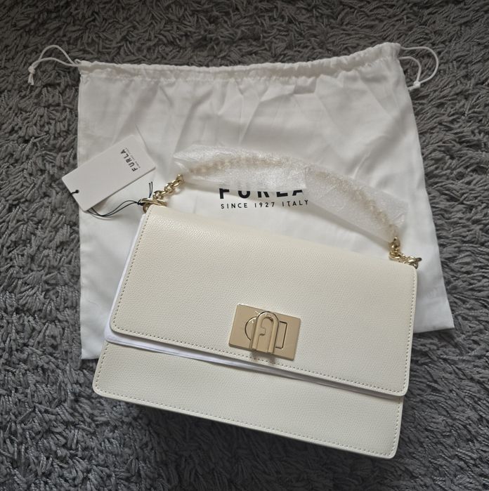 Нова Furla 1927 24см