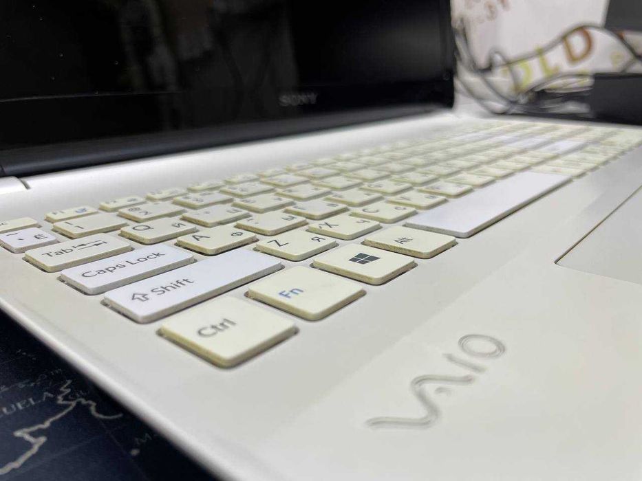Noutbuk SONY VAIO WHITE / Arzon noutbuk lar bor yana telegram kanalda