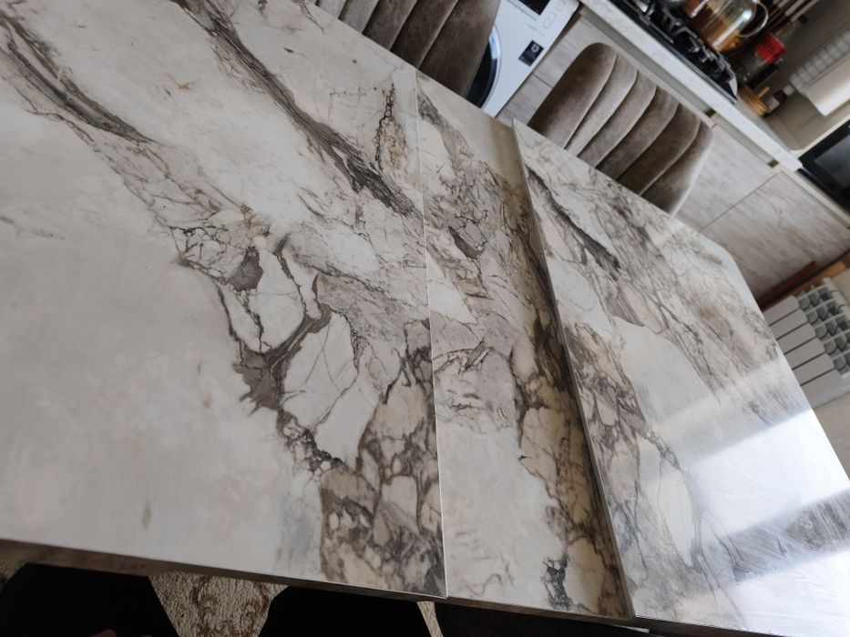 Продам стол комплект