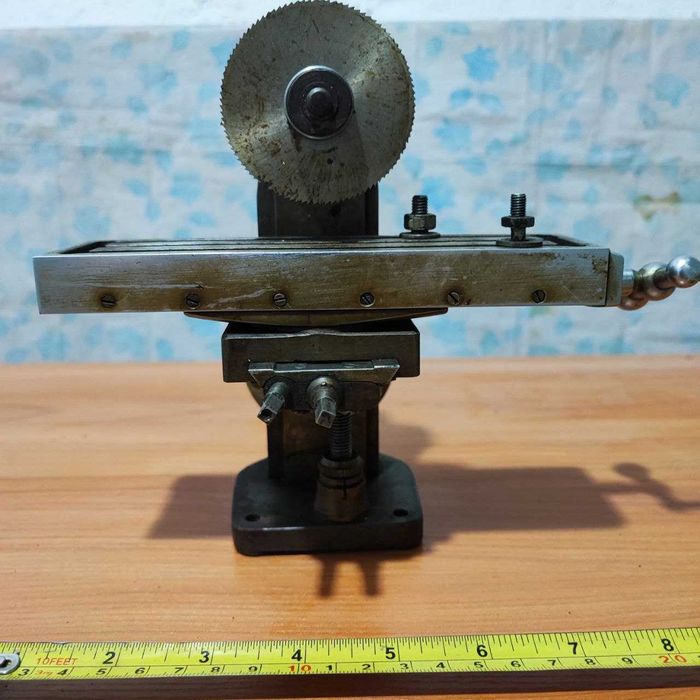 Продам токарный ТВ-16 и мини фрезерный станки Б/У