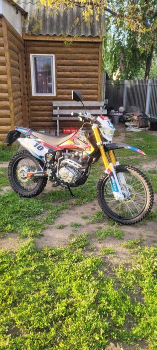 Продам мотоцикл Эндуро