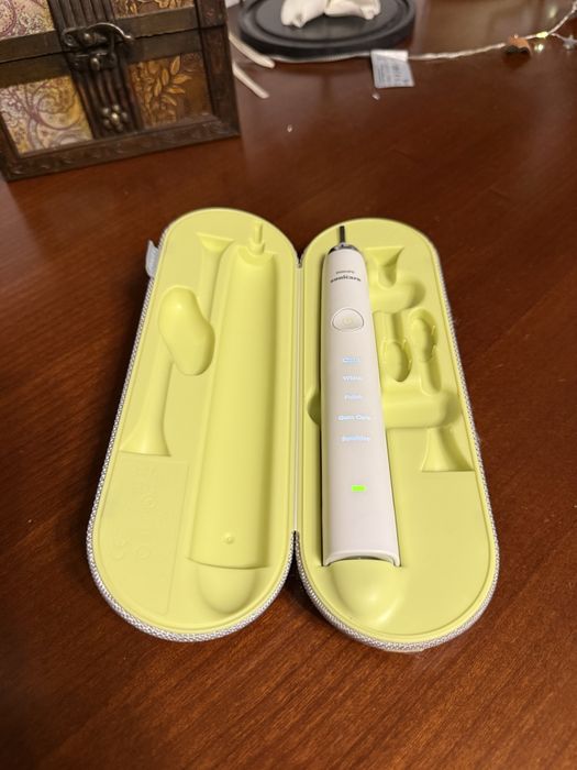 Philips Sonicare DiamondClean (HX9331, Alb)