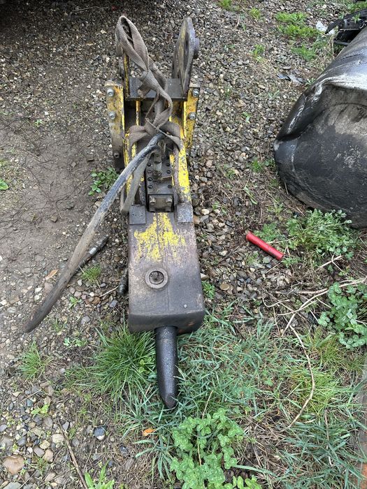 Picon buldoexcavator 250-300 kg