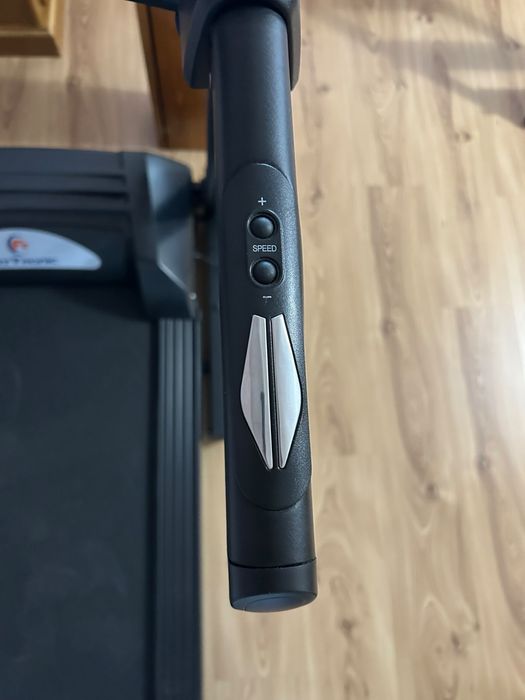 Bandă de alergat FitTronic D550 – stare excelentă