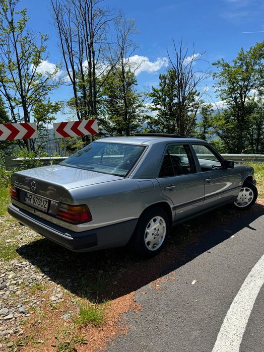 MERCEDES-BENZ E-Class 1987 — imagine 2
