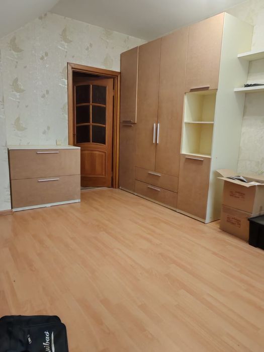 Продам шкафы для спальни