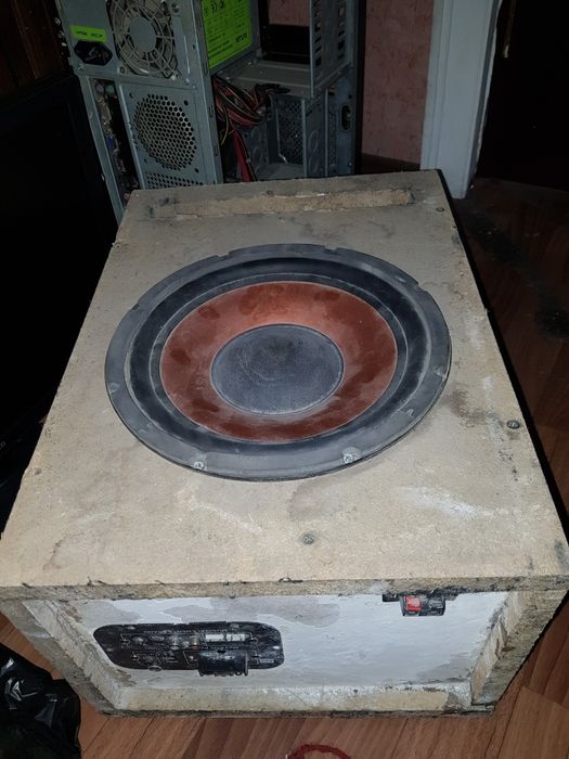 Kenwod sambufer sotiladi srochna narxini kelishamiz matizdan yechilgan