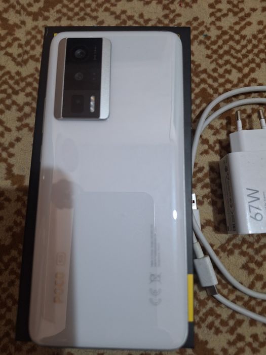 Смартфон POCO F5Pro