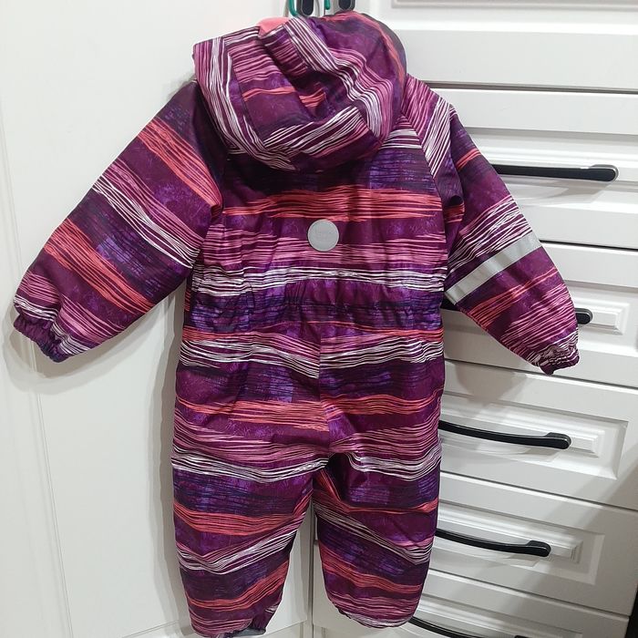 Продам комбинезон для девочки