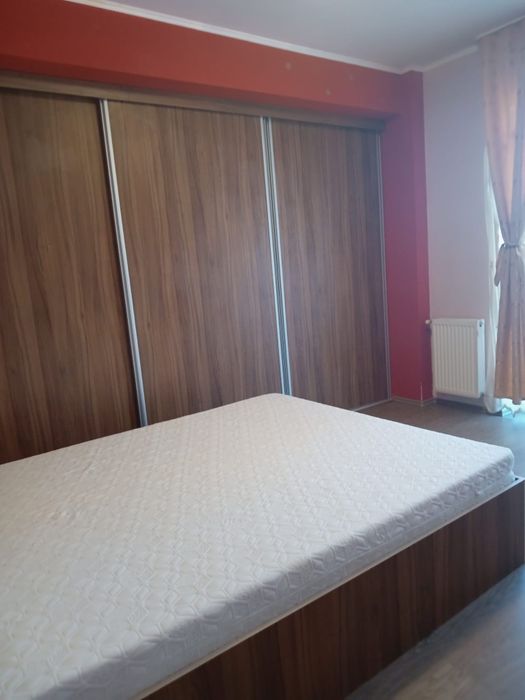 Apartament de închiriat 3 camere