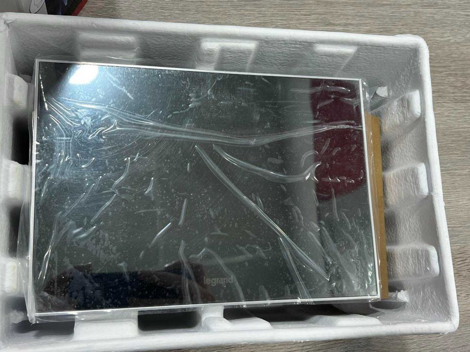 LEGRAND - 369225 допълнителен 7 вътрешен видео панел с огледален ефект