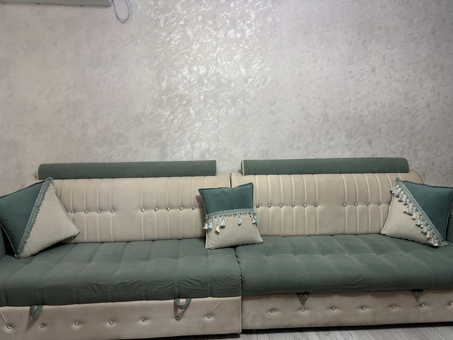 Мягкий диван на 4 метра