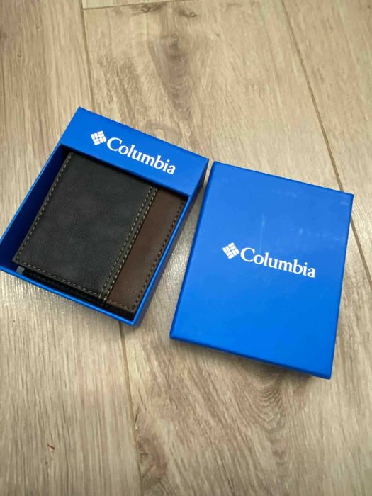 Мъжки кожен портфейл Columbia