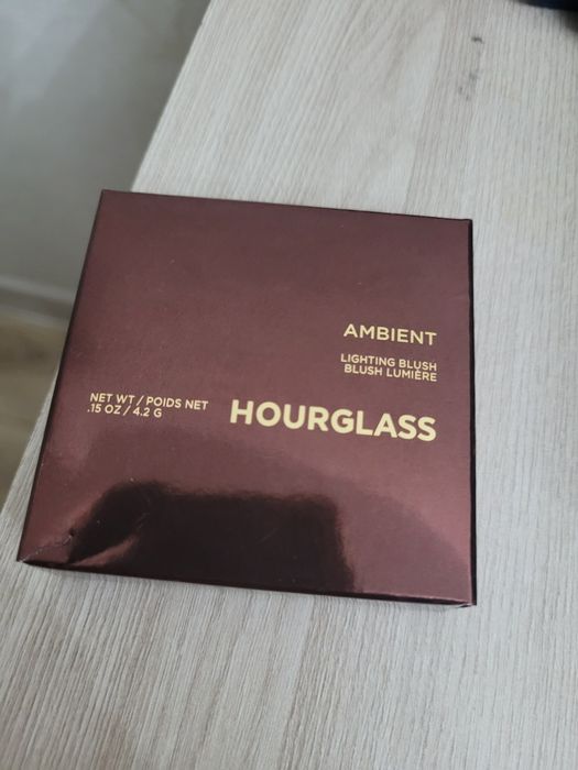 Румяна Hourglass-Mood  Exposure