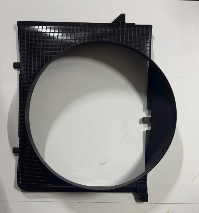 Запчасть 190 мерседес