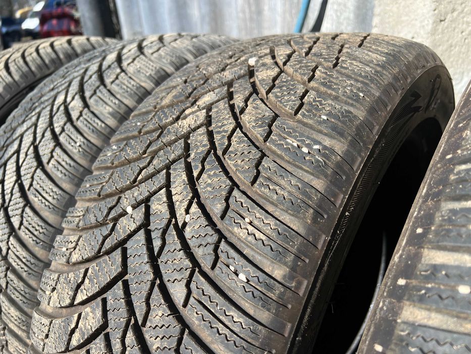 Firestone Winterhawk 4 – зимни гуми 8мм грайфер (DOT 4221)