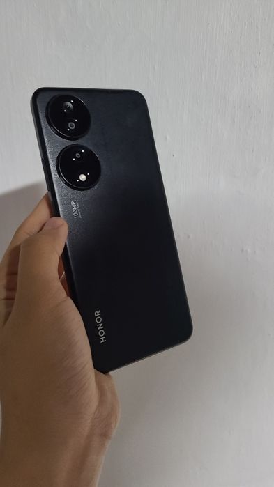 Honor X7b smartfon sotiladi.

Xotira 128 GB, operativ xotira 8+8 GB. K
