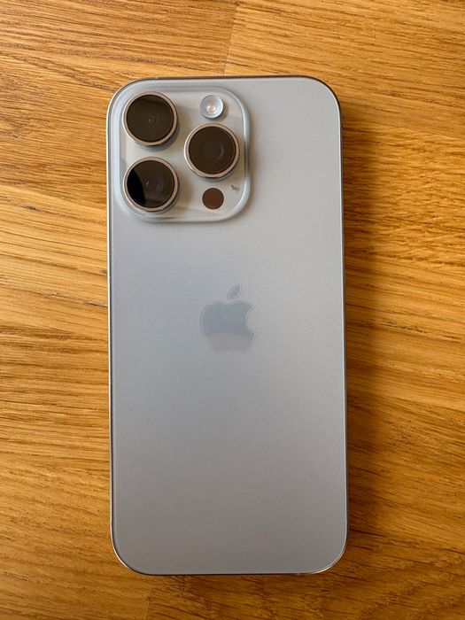 iPhone 16 Pro 128GB Natural Titanium | A1 | 88% Battery | Некодиран