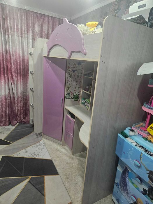 Кровать двухярусная