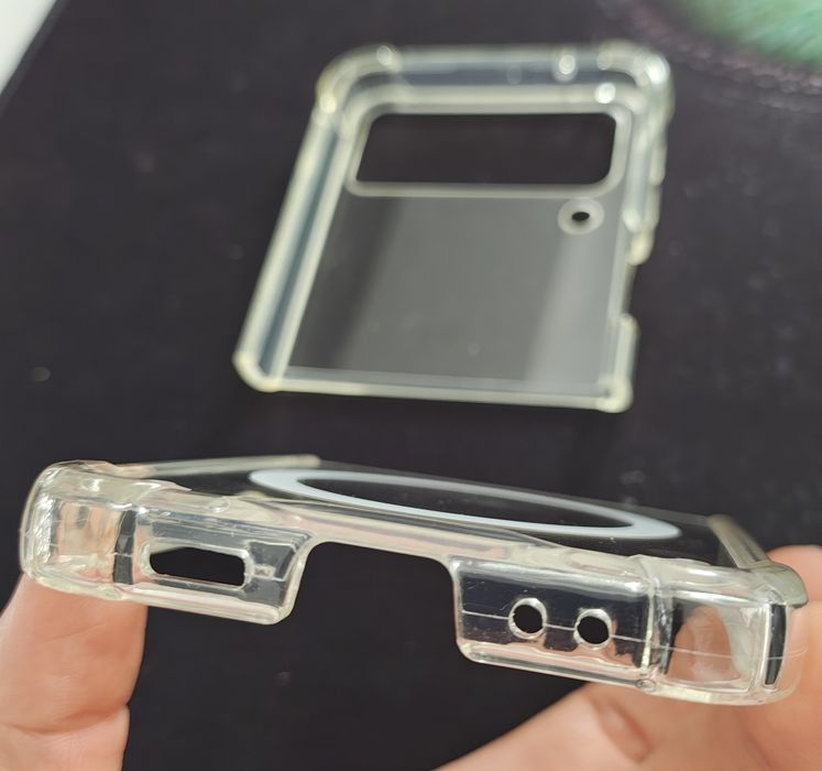 Husa compatibila cu Samsung Flip 4