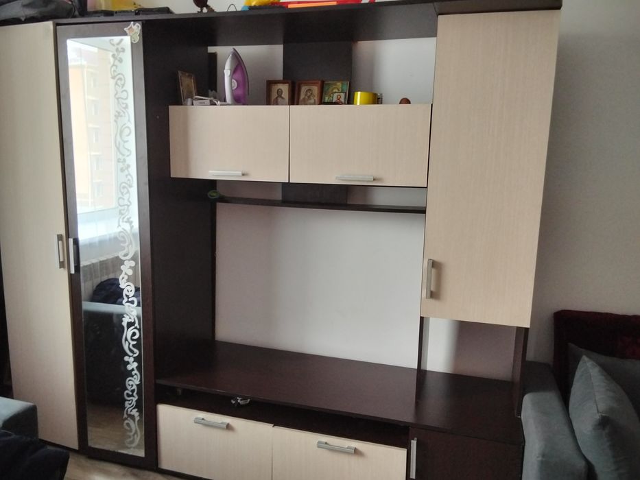 Стенка в гостиную