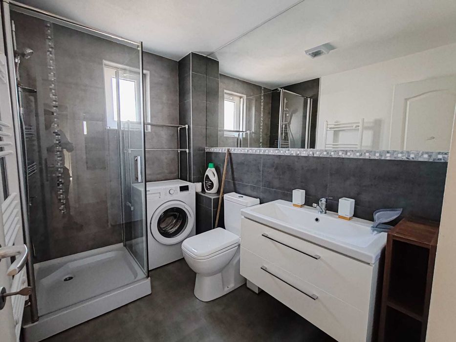 Inchiriez apartament 2 camere decomandat etaj 1, Zalau