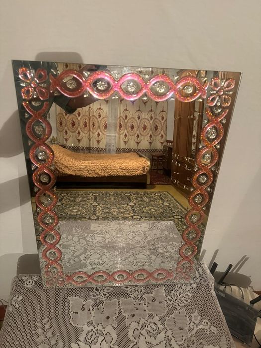 Продам зеркало. Красиво оформленное