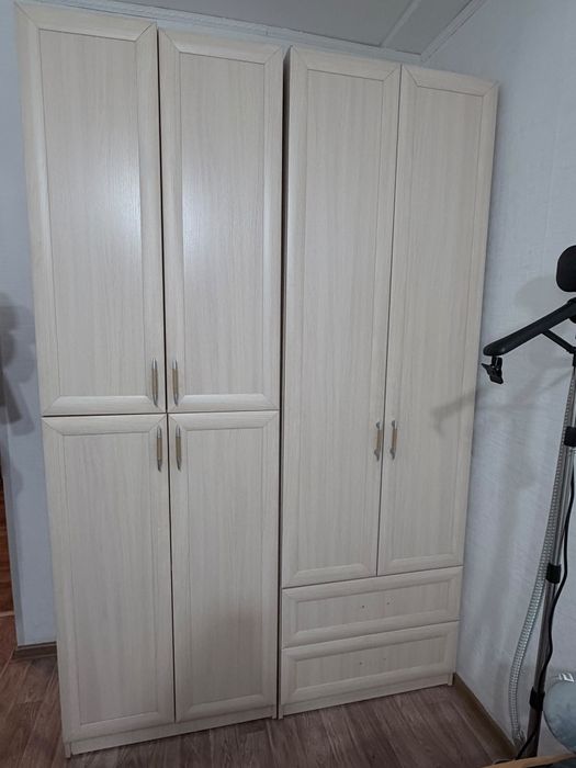 Продам шкаф в отличном состоянии