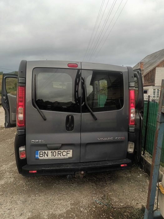 Opel Vivaro 2011