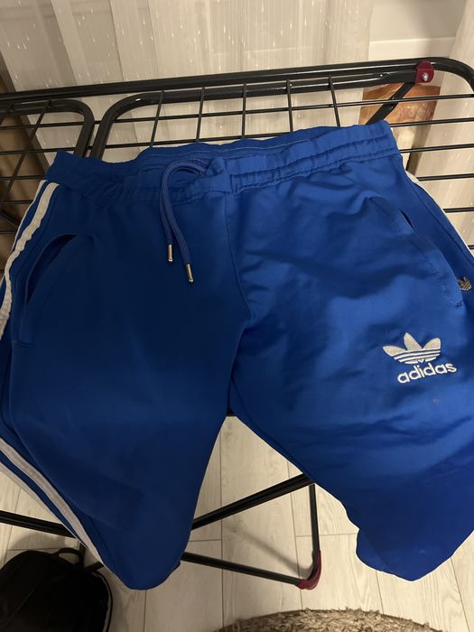 pantaloni adidas noi